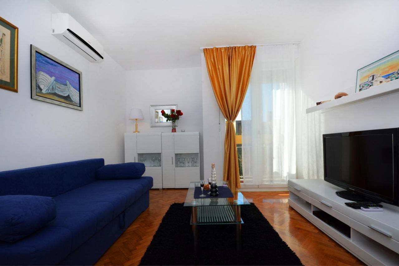 Apartment Dijana 3 Split Exterior photo